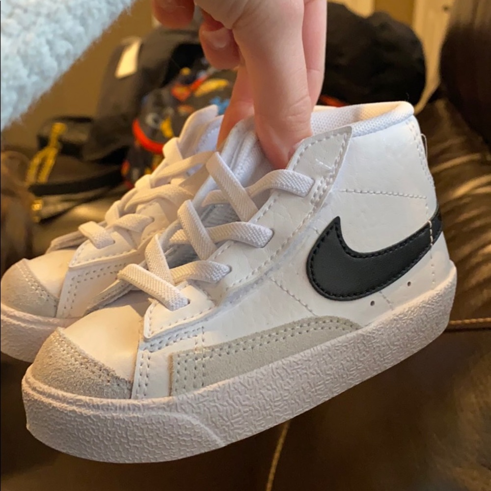 Brand new toddler Nike blazers